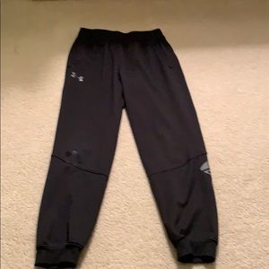 Boys under armor black joggers size medium